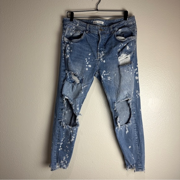 Zara Distressed Jeans Denim Pants Size 34 - Picture 1 of 8